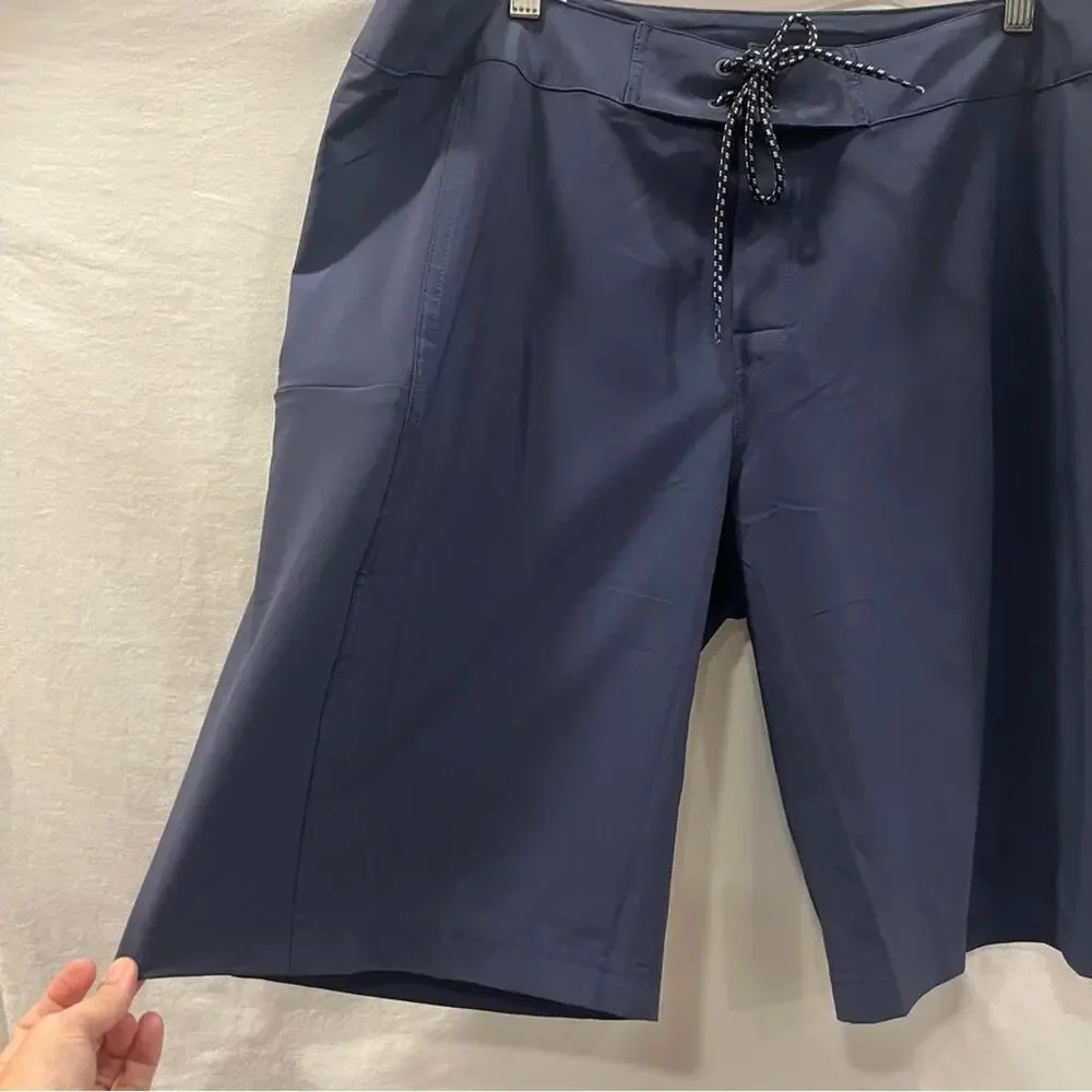 Columbia Navy Shorts Men XL Water Simple Beach Island Travel Coastal Casual New